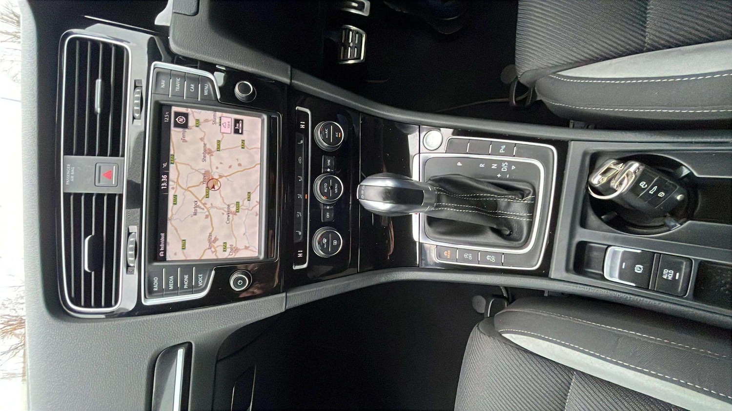 Used Volkswagen Golf 2016 for sale - 76975494: Photo 20