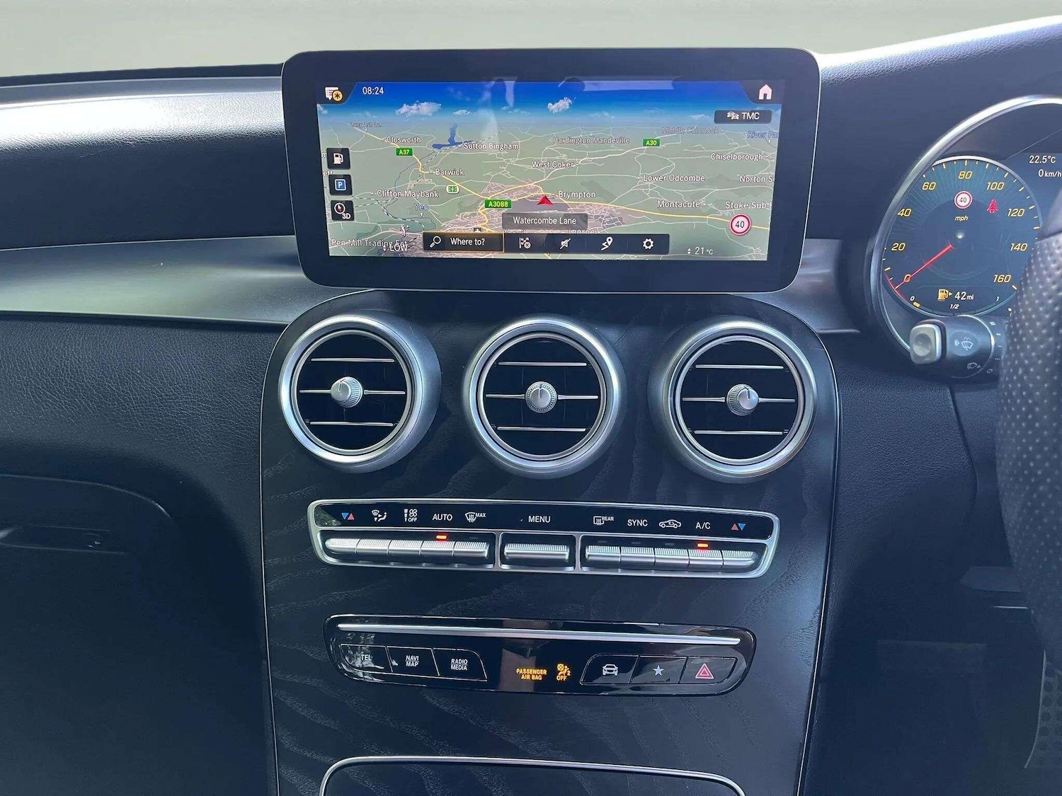 Used Mercedes-Benz GLC 2021 for sale - 76975990: Photo 21