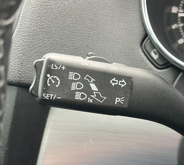 Used Skoda Yeti 2015 for sale - 76282759: Photo 17