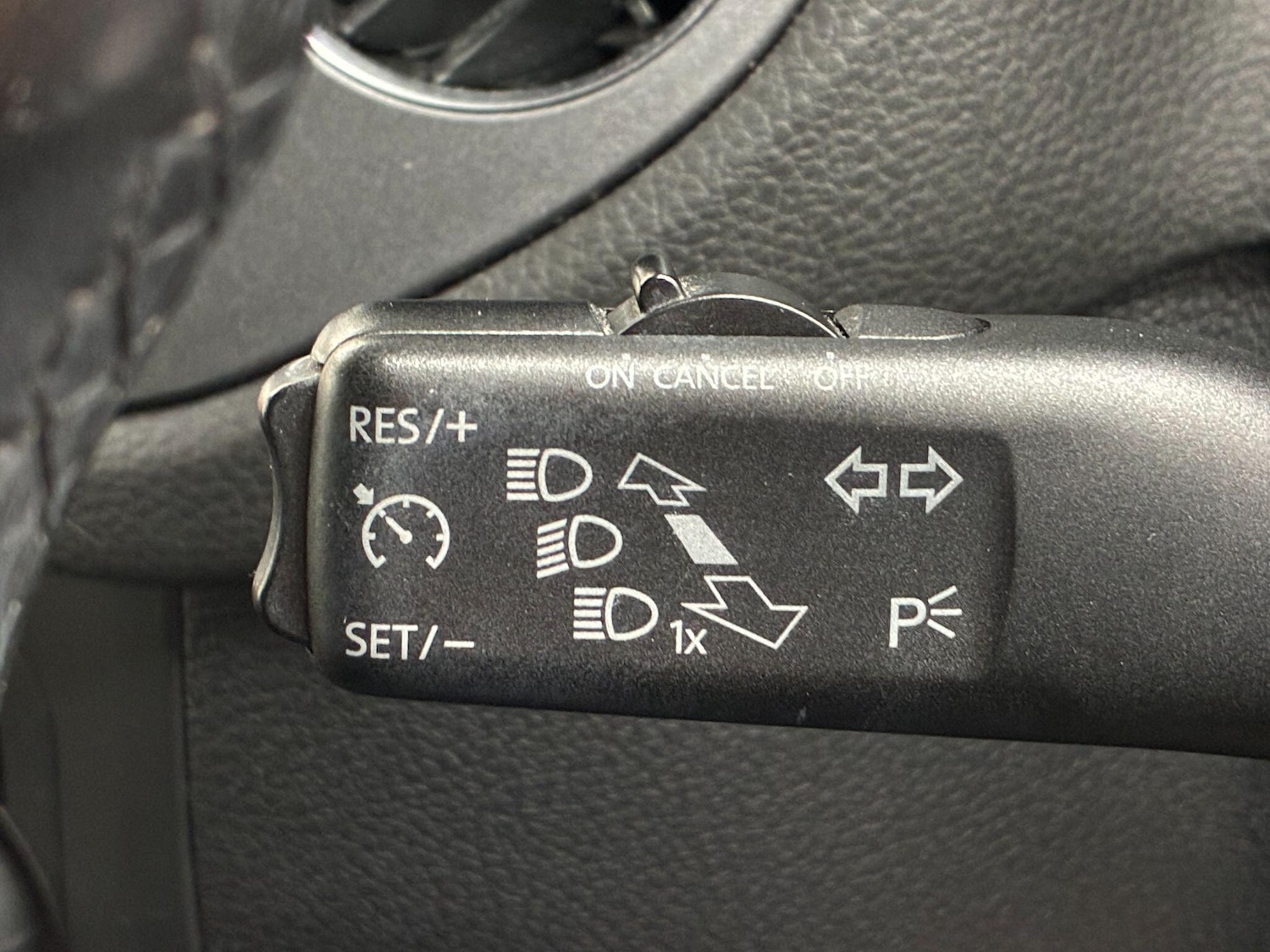 Used Volkswagen Tiguan for sale - 78116161: Photo 16