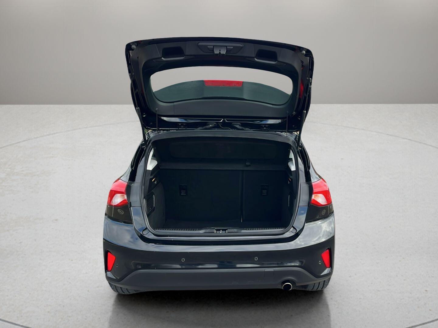 Used Ford Focus 2018 for sale - 76623194: Photo 17