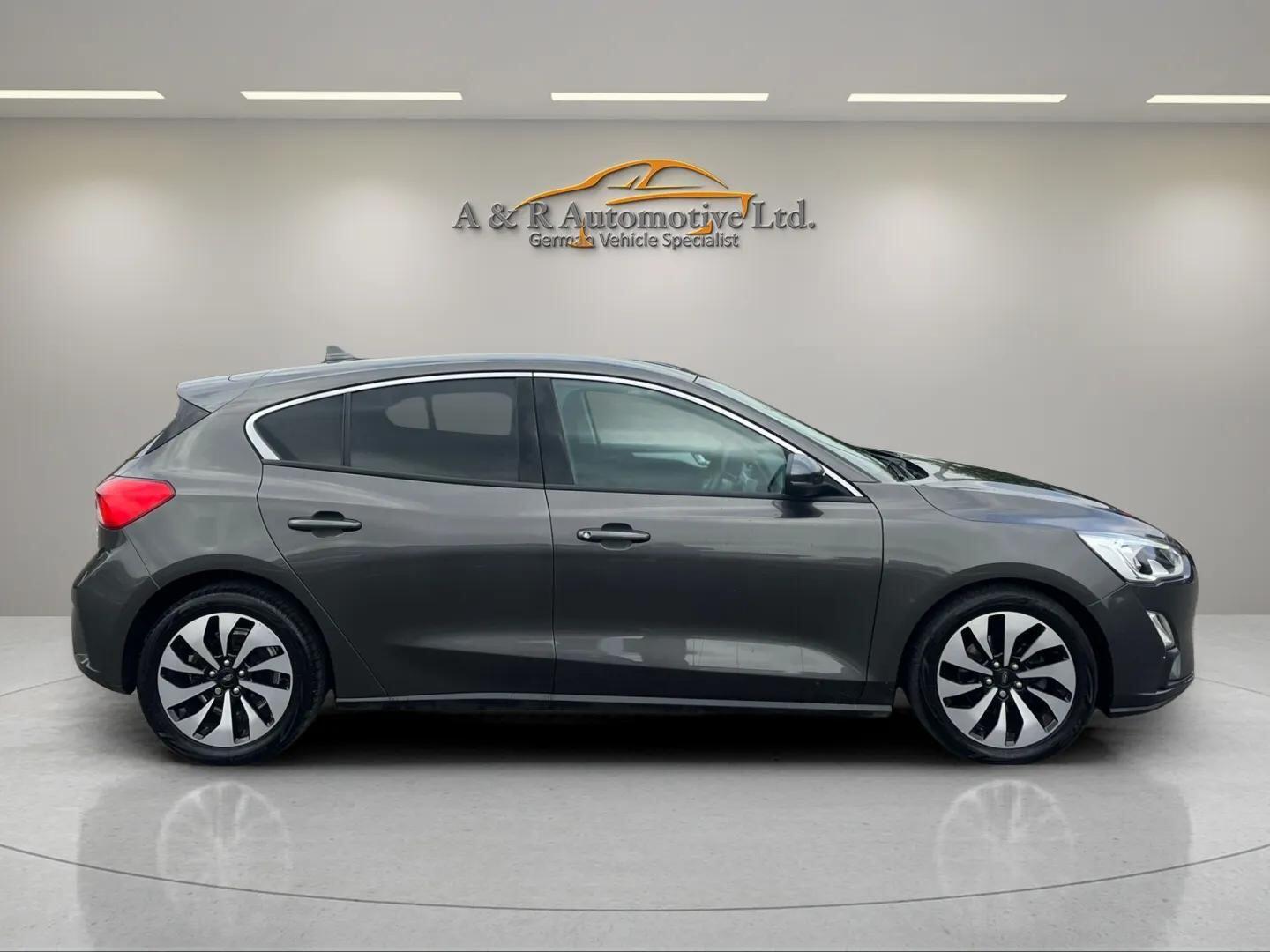 Used Ford Focus 2019 for sale - 76623192: Photo 2