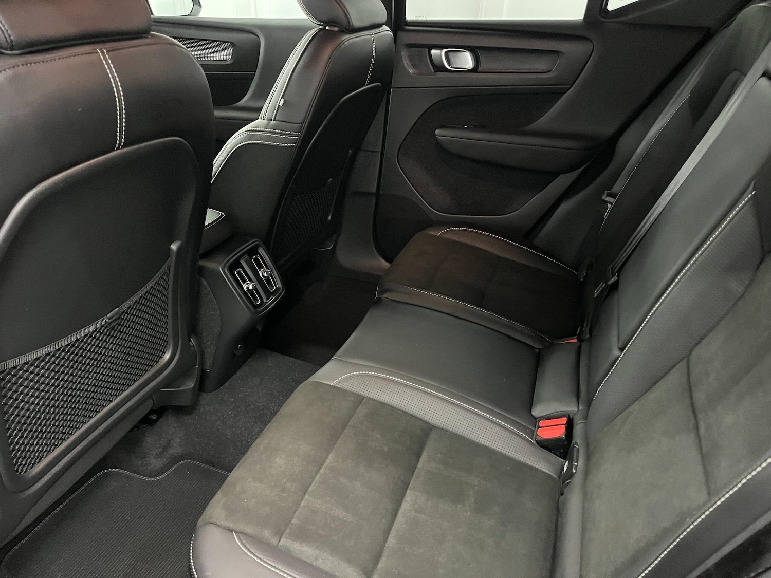 Used Volvo XC40 2018 for sale - 78007066: Photo 11