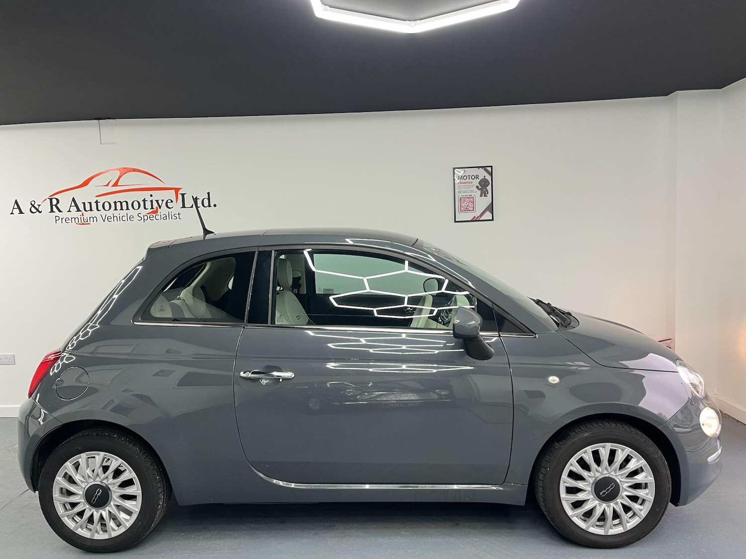 Used Fiat 500 for sale - 77807903: Photo 2