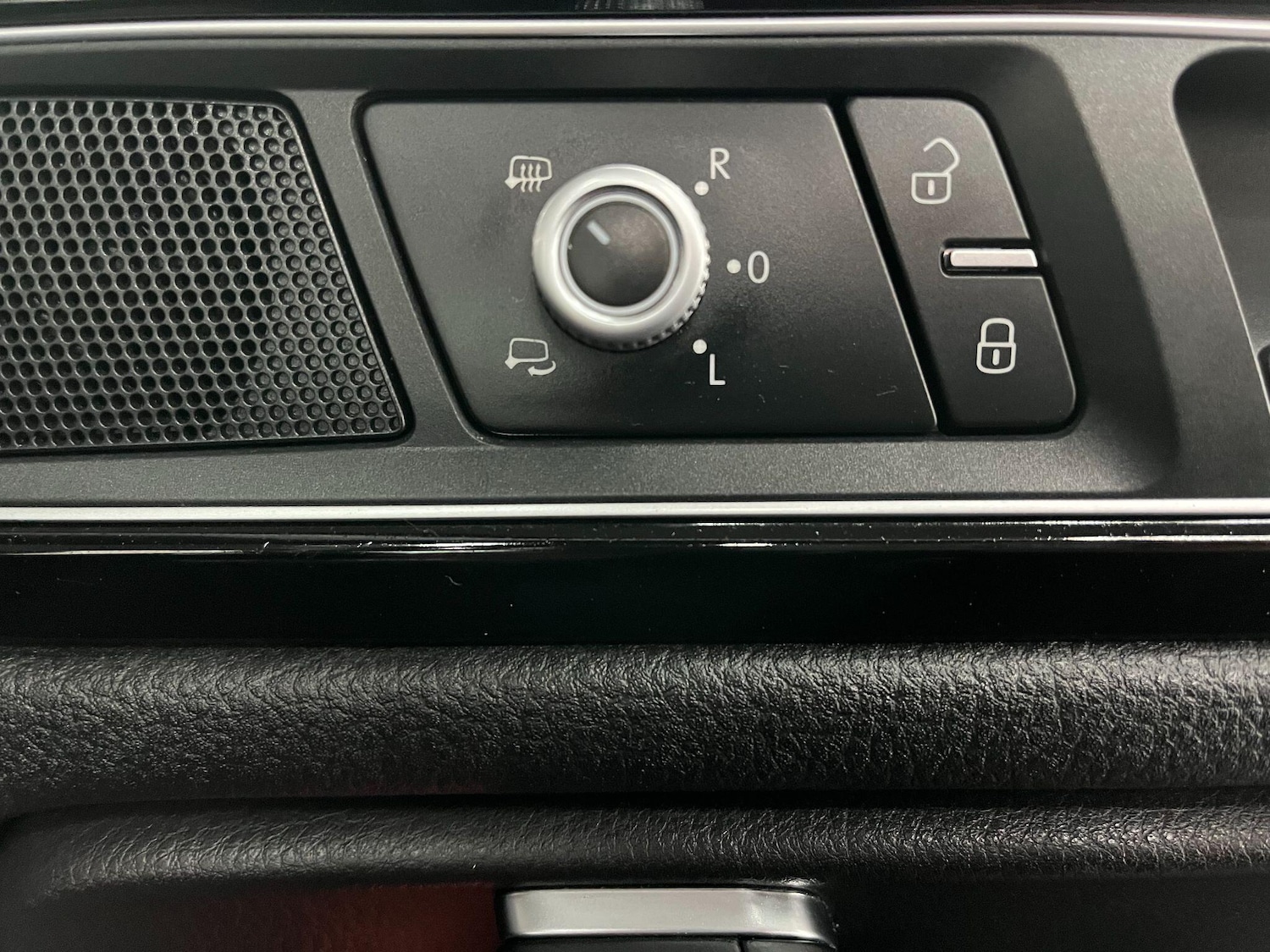 Used Volkswagen Touareg 2016 for sale - 77441263: Photo 21