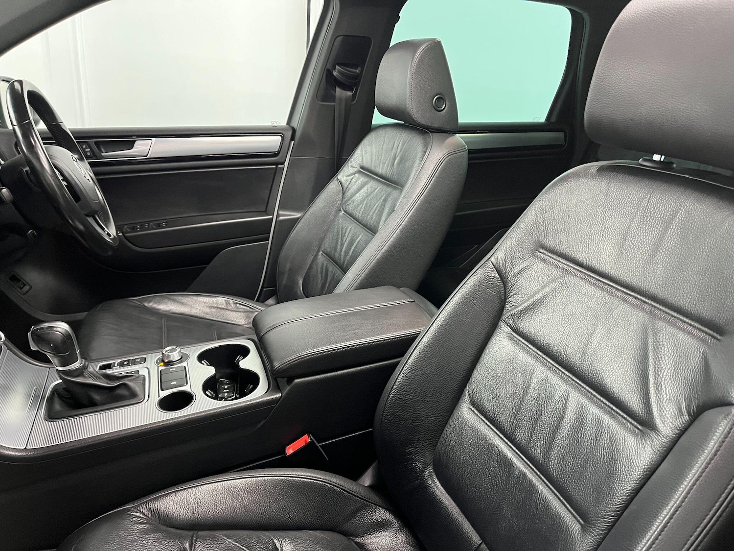 Used Volkswagen Touareg 2016 for sale - 77441263: Photo 7