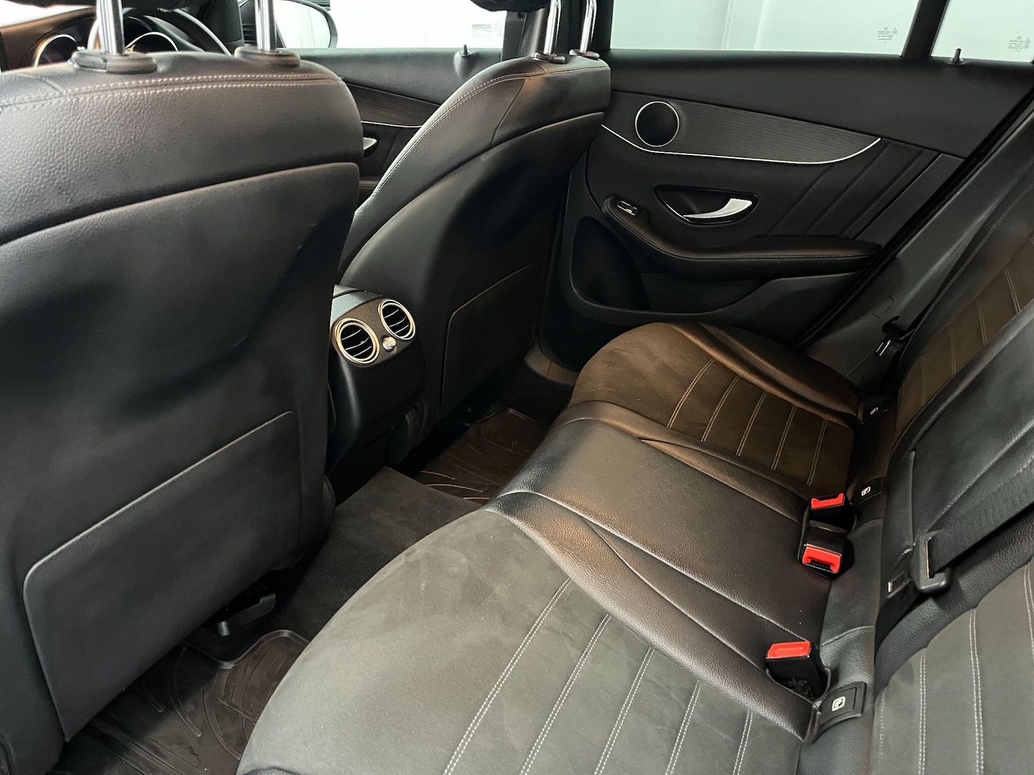 Used Mercedes-Benz GLC 2019 for sale - 78006956: Photo 12