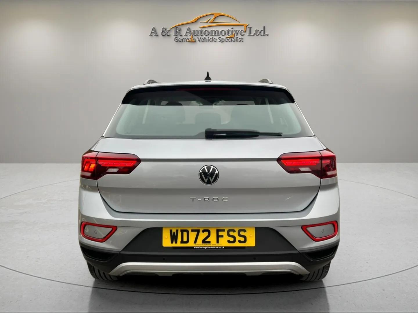 Used Volkswagen T-Roc 2023 for sale - 76623190: Photo 14