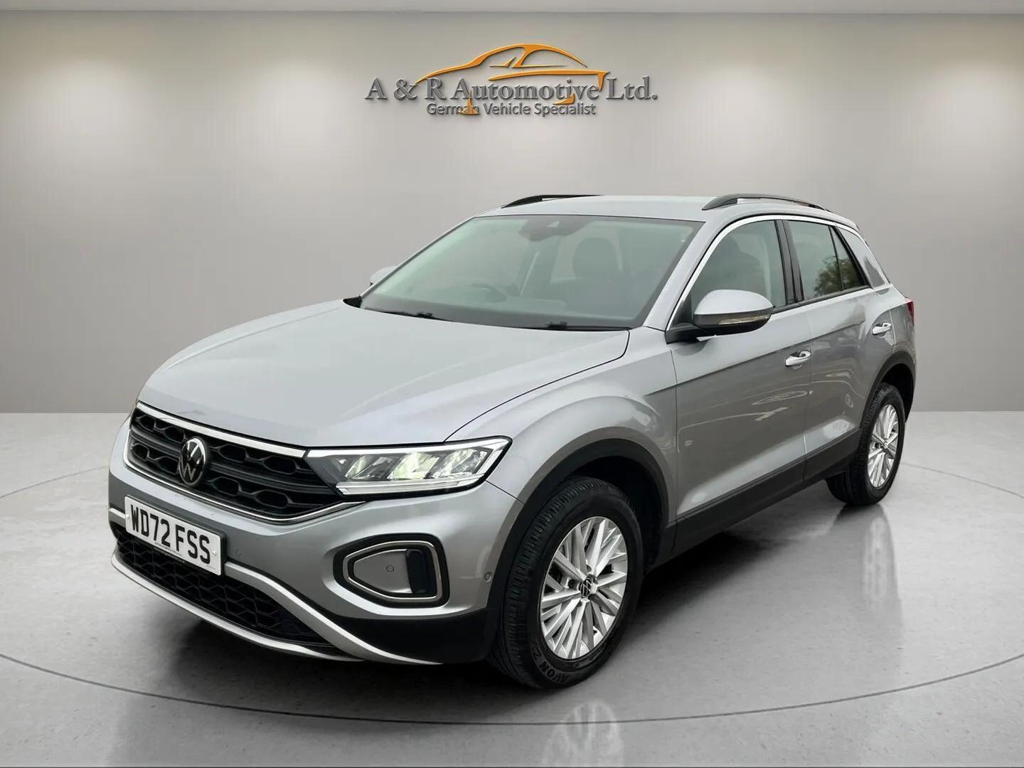 Used Volkswagen T-Roc 2023 for sale - 76623190: Photo 7