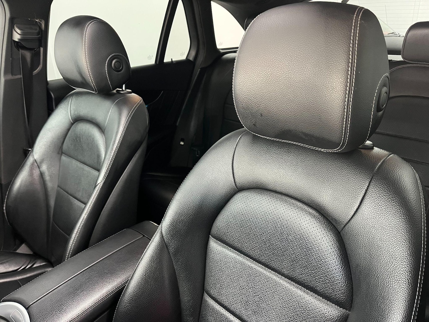 Used Mercedes-Benz GLC 2016 for sale - 77657469: Photo 14