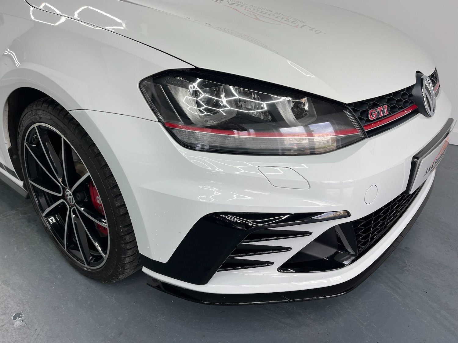 Used Volkswagen Golf 2017 for sale - 77696123: Photo 17