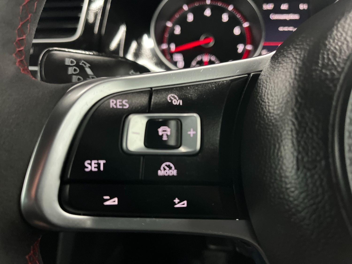 Used Volkswagen Golf 2017 for sale - 77696123: Photo 22