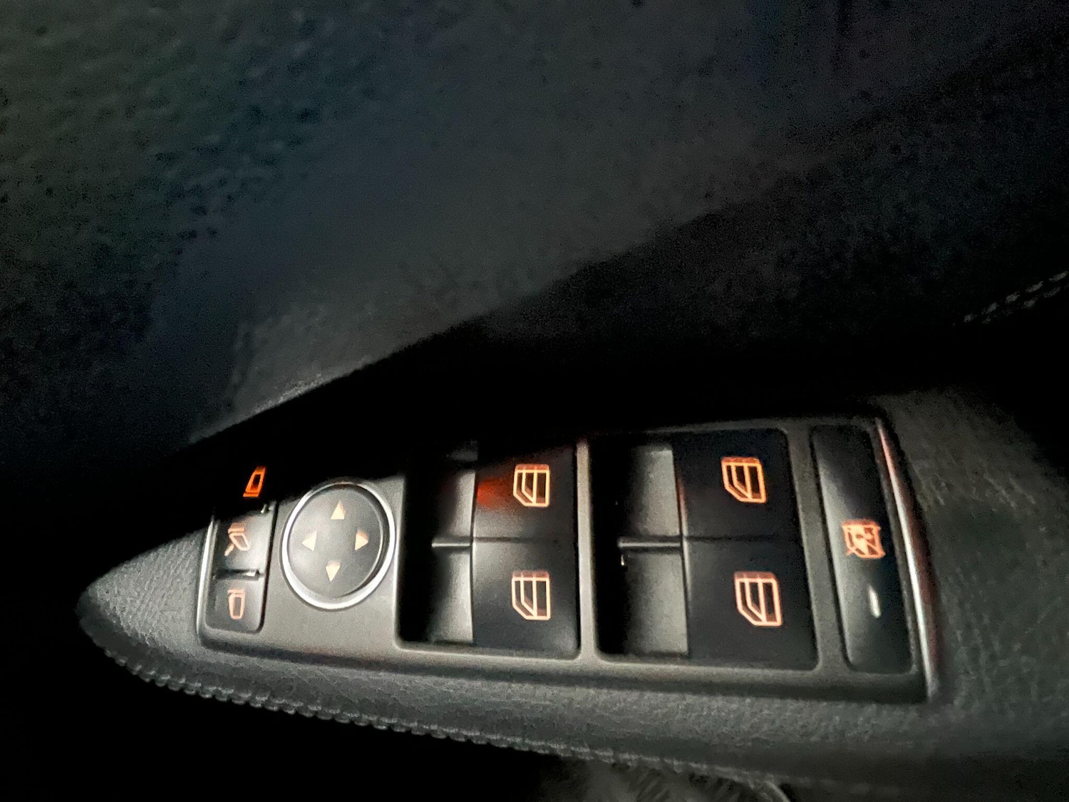 Used Mercedes-Benz E Class 2015 for sale - 77387531: Photo 15