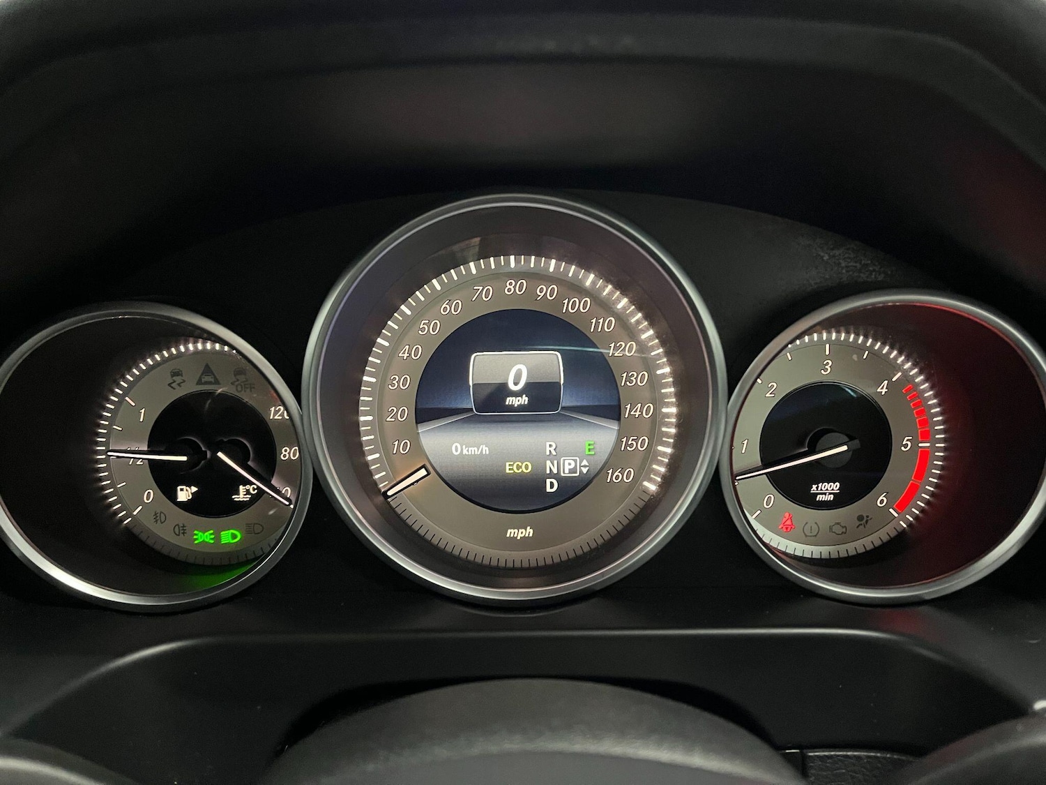 Used Mercedes-Benz E Class 2015 for sale - 77387531: Photo 20