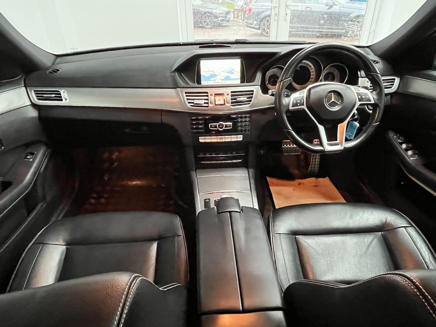 Used Mercedes-Benz E Class 2015 for sale - 77387531: Photo 7