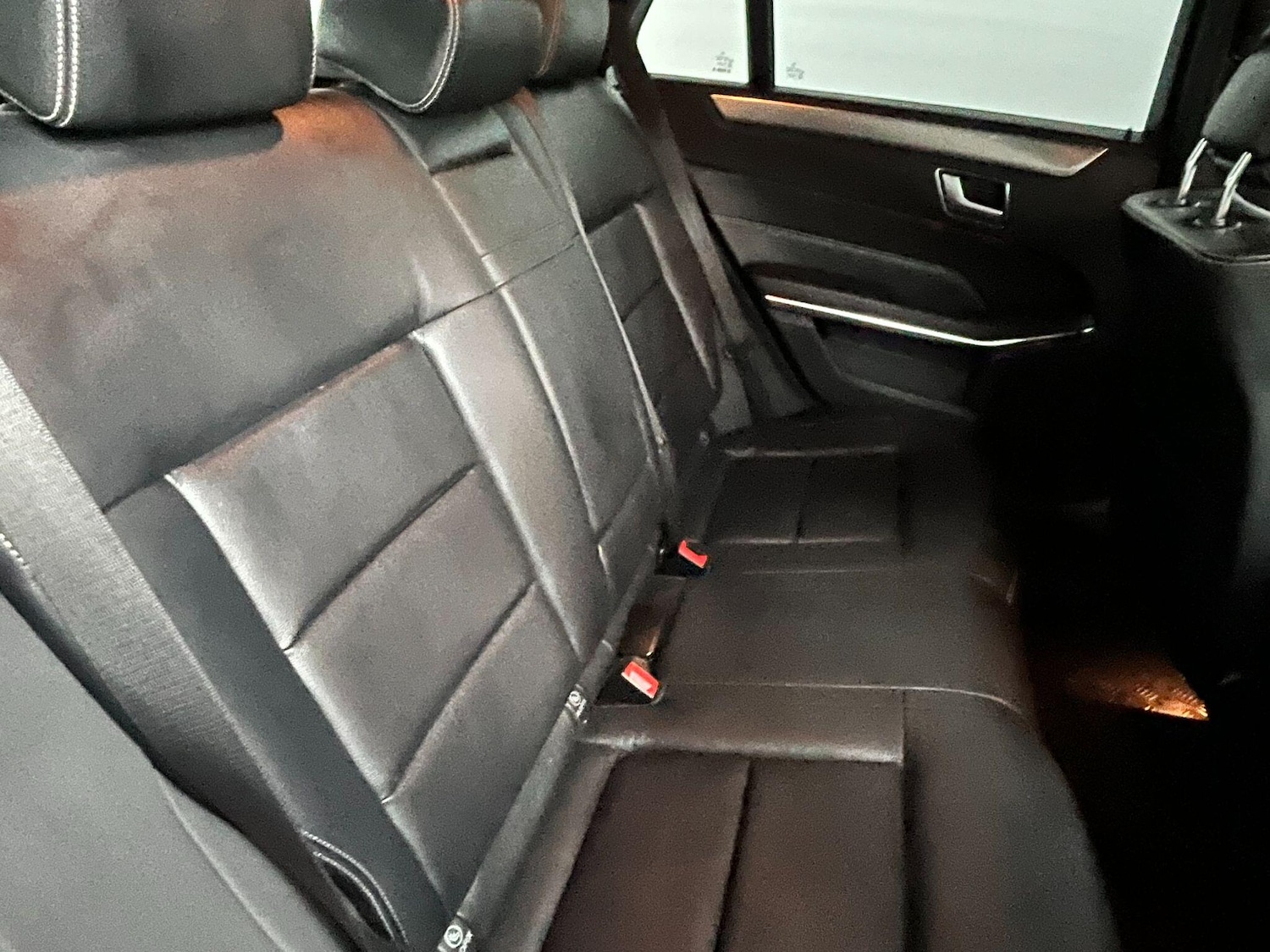 Used Mercedes-Benz E Class 2015 for sale - 77387531: Photo 9