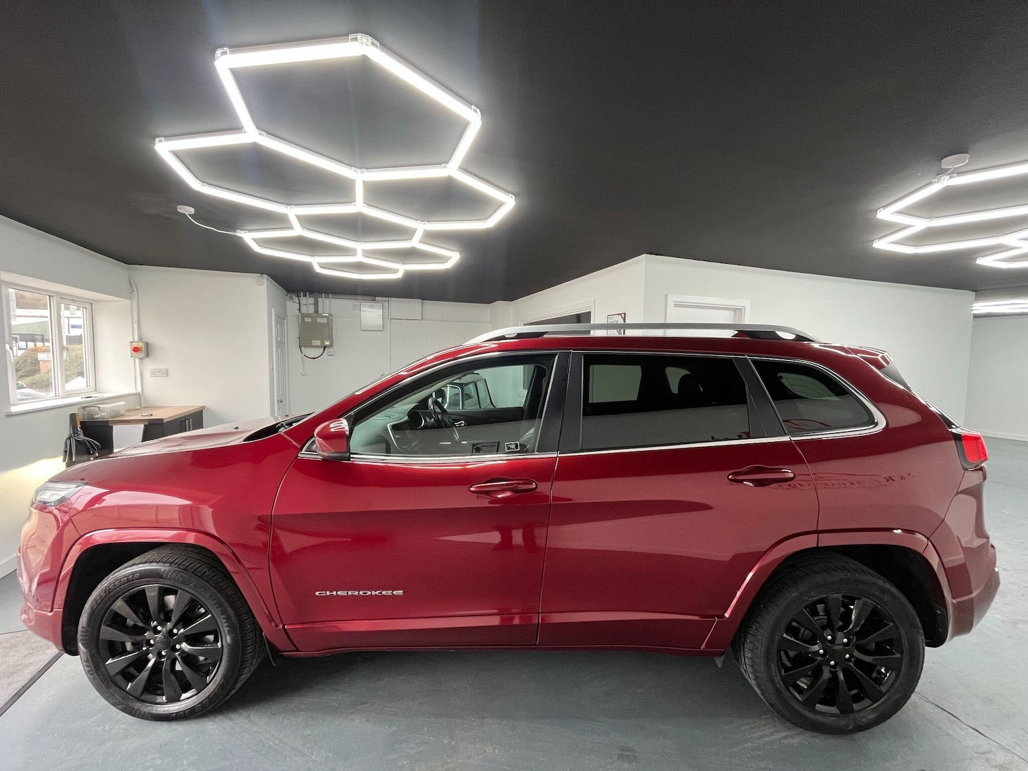 Used Jeep Cherokee 2016 for sale - 77783789: Photo 10