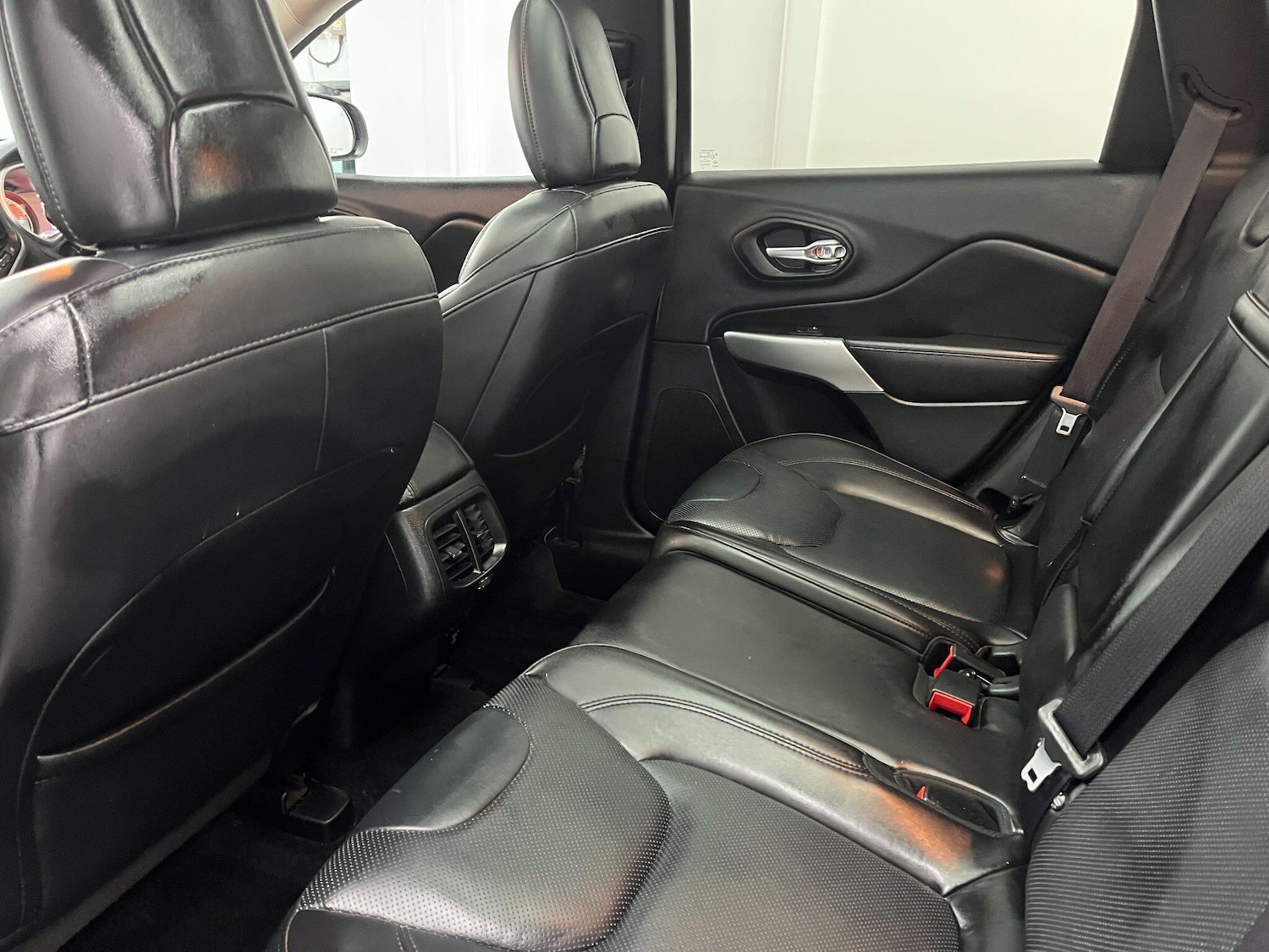 Used Jeep Cherokee 2016 for sale - 77783789: Photo 16