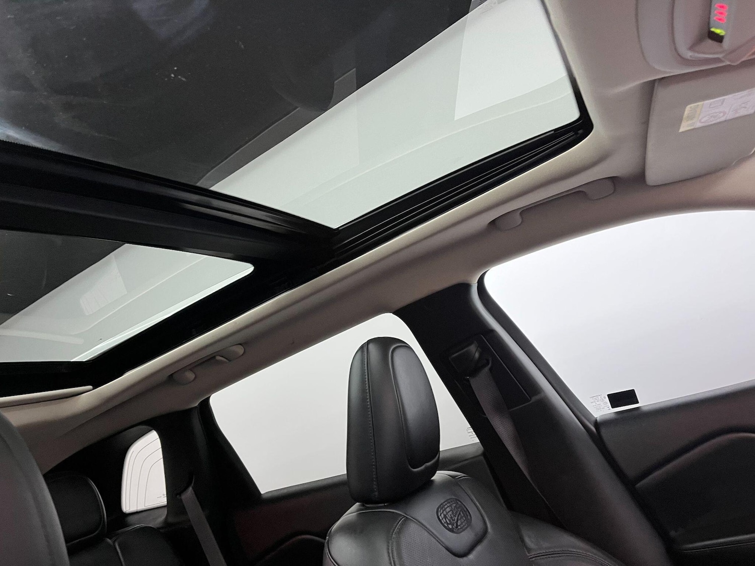 Used Jeep Cherokee 2016 for sale - 77783789: Photo 17