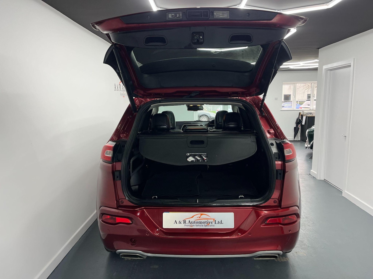 Used Jeep Cherokee 2016 for sale - 77783789: Photo 23