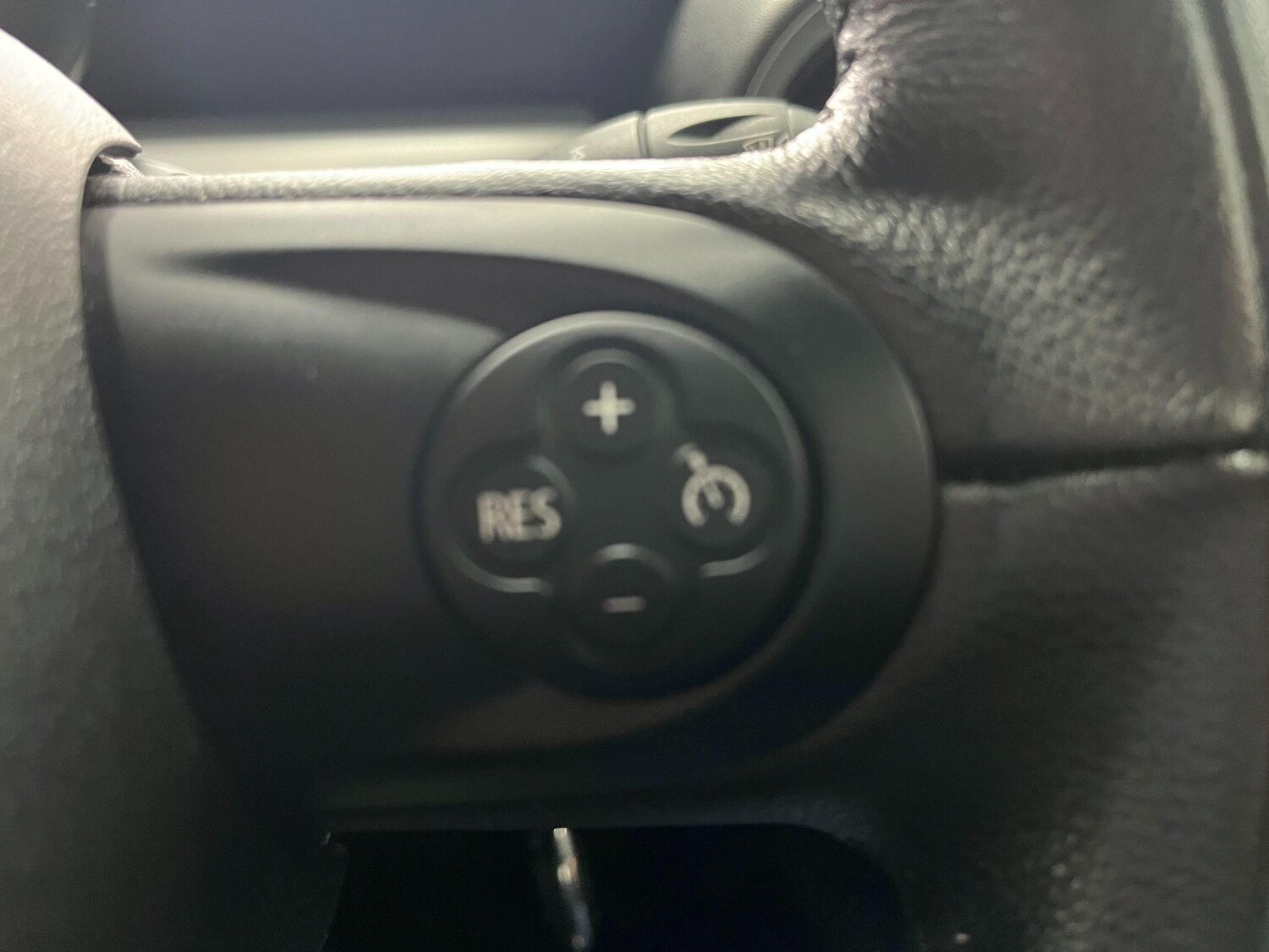 Used MINI Roadster 2013 for sale - 76975427: Photo 19