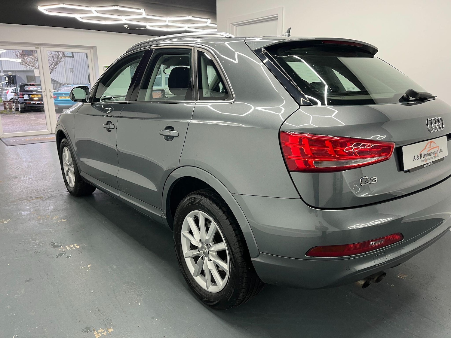 Used Audi Q3 2013 for sale - 77305044: Photo 7