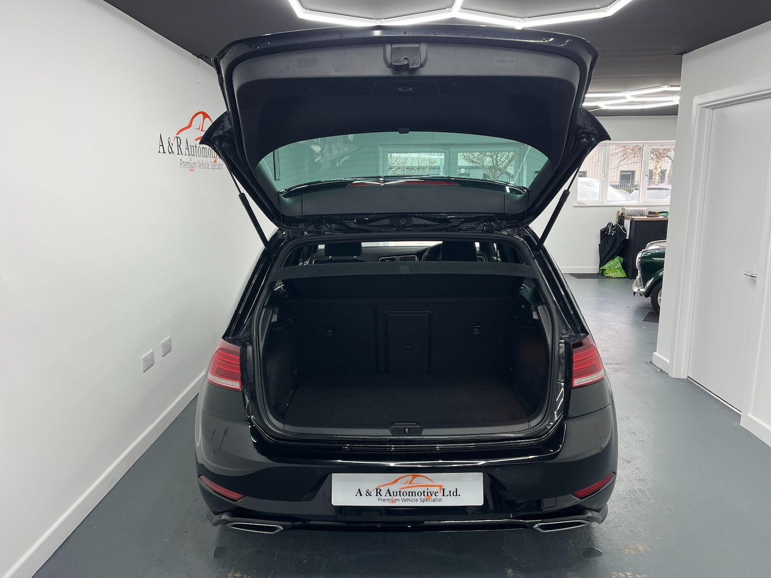 Used Volkswagen Golf for sale - 77882980: Photo 19