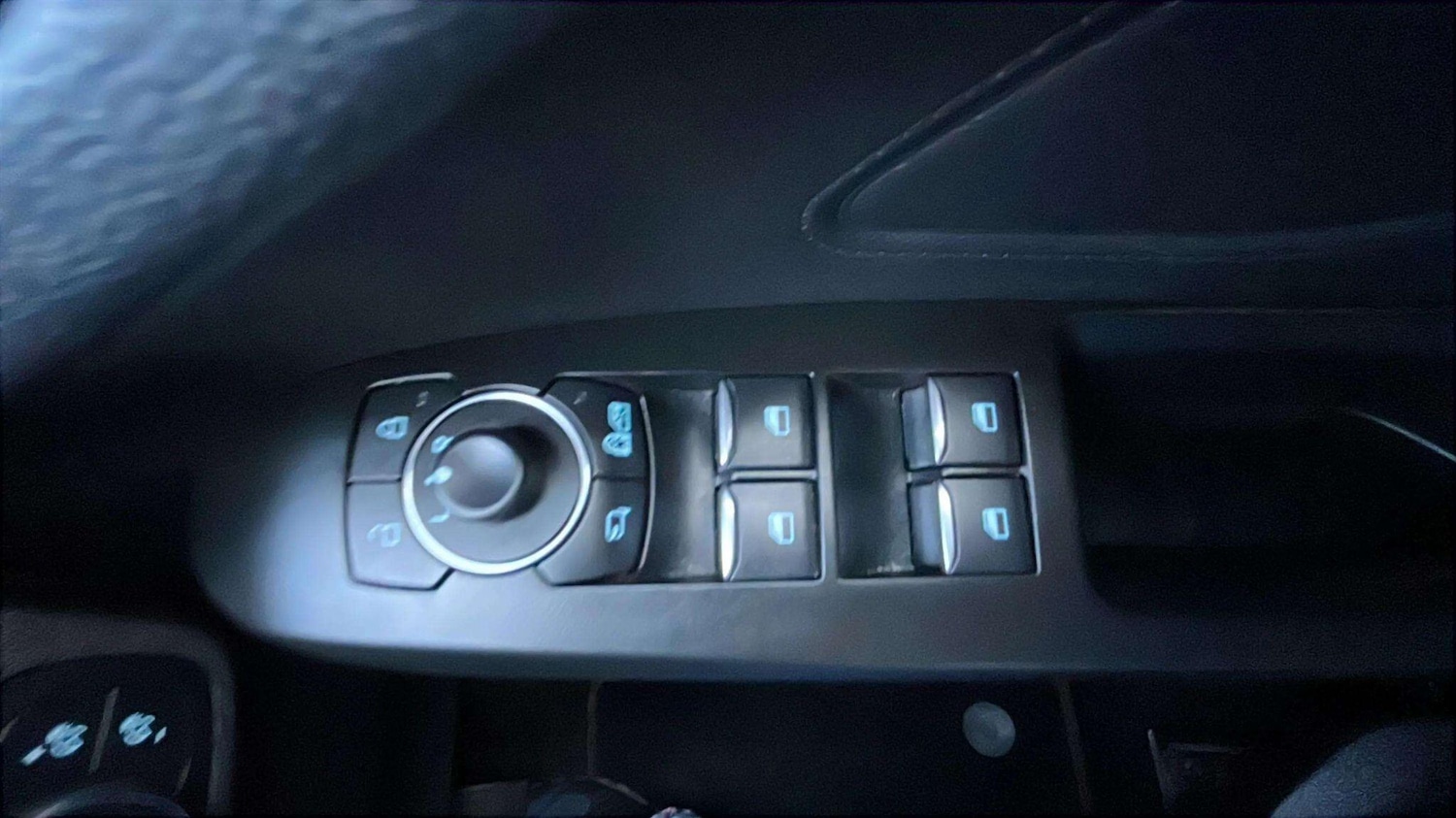 Used Ford Focus 2021 for sale - 76976889: Photo 17