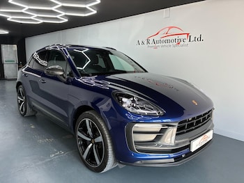 Used Porsche Macan 2024 for sale - 79496090: Photo
