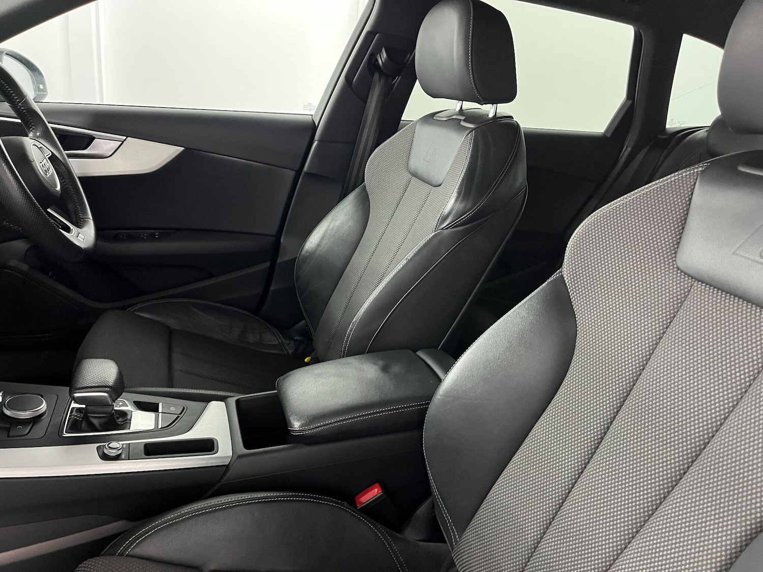 Used Audi A4 2017 for sale - 77440377: Photo 12