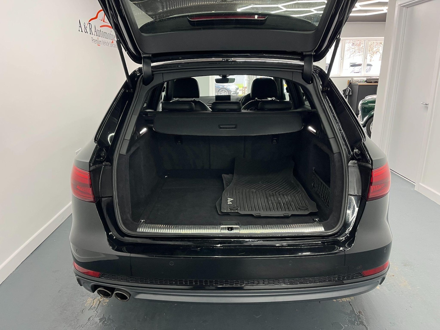 Used Audi A4 2017 for sale - 77440377: Photo 17