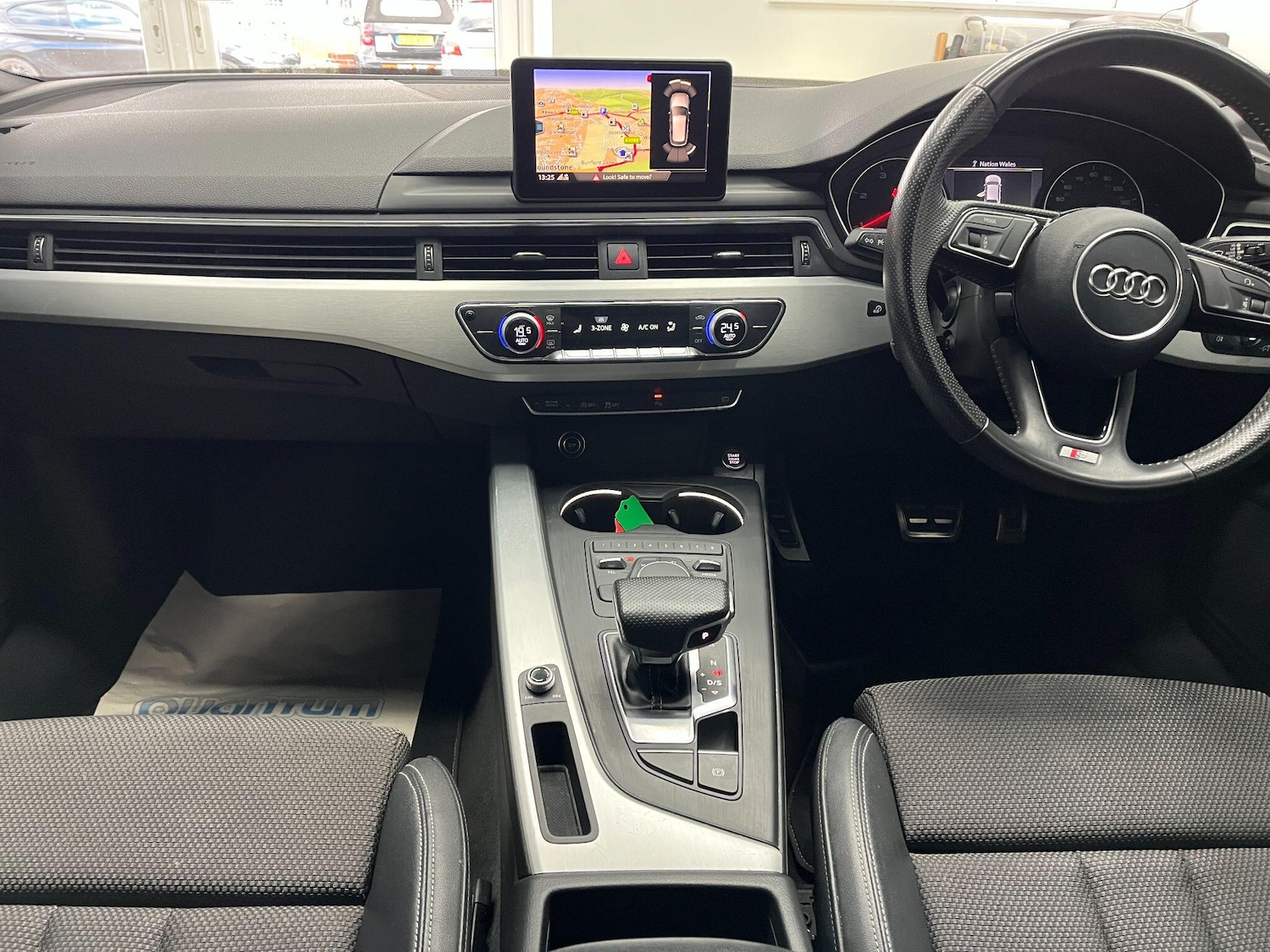 Used Audi A4 2017 for sale - 77440377: Photo 4