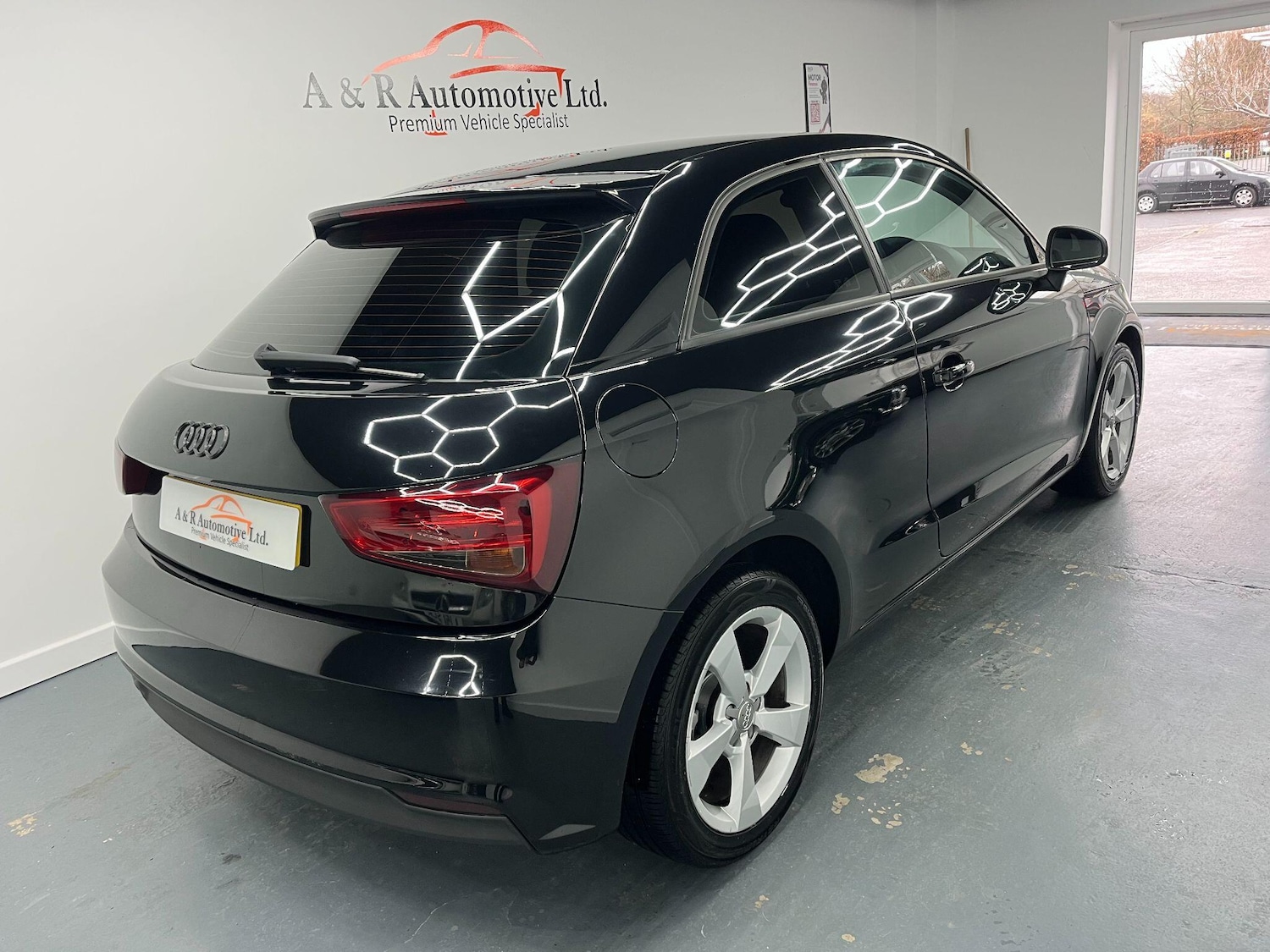 Used Audi A1 2017 for sale - 77599046: Photo 15