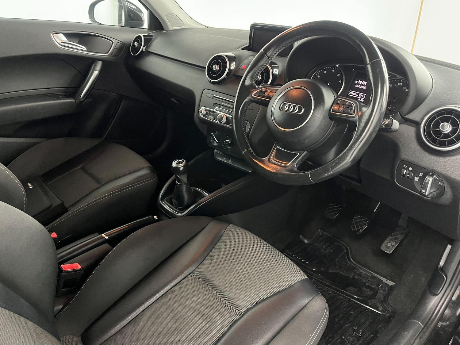 Used Audi A1 2017 for sale - 77599046: Photo 4