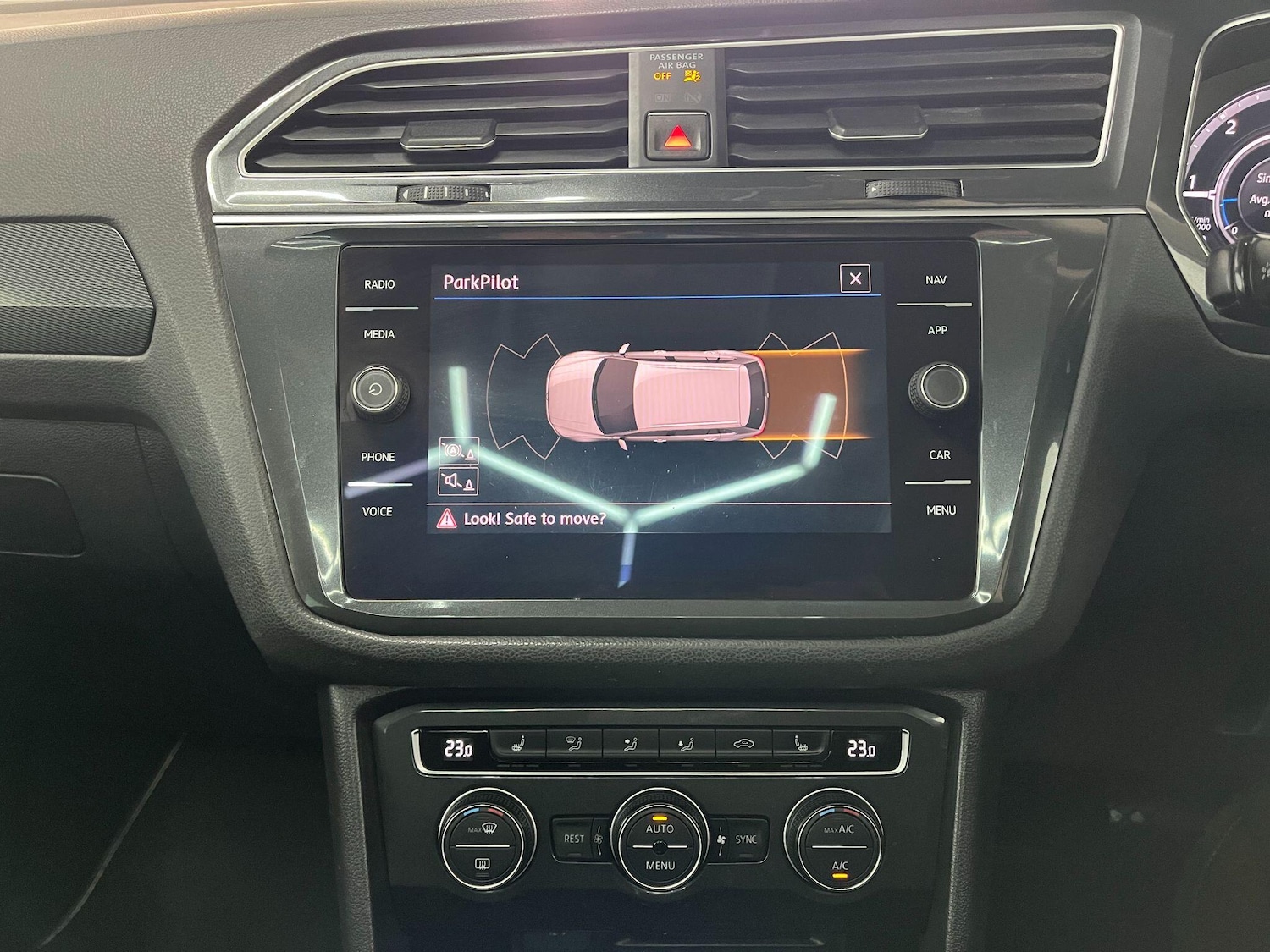 Used Volkswagen Tiguan 2017 for sale - 77108793: Photo 16