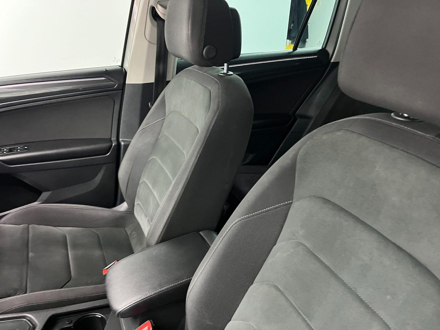 Used Volkswagen Tiguan 2017 for sale - 77108793: Photo 20