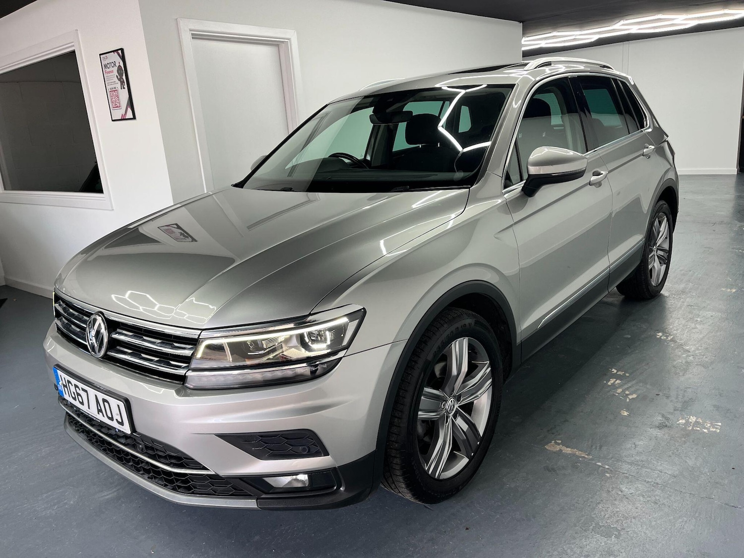 Used Volkswagen Tiguan 2017 for sale - 77108793: Photo 5