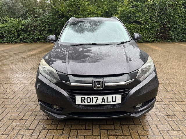Used Honda HR-V 2017 for sale - 77179768: Photo 2