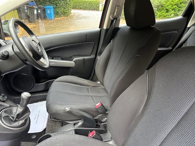 Used Mazda Mazda2 2010 for sale - 76478013: Photo 10