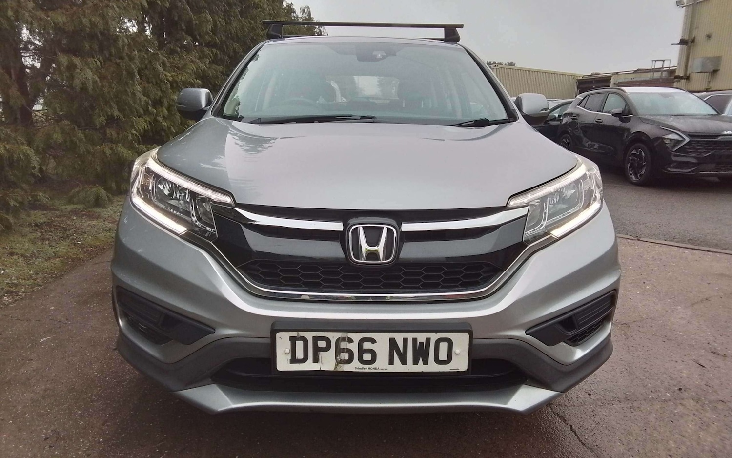 Used Honda CR-V 2017 for sale - 77179865: Photo 2
