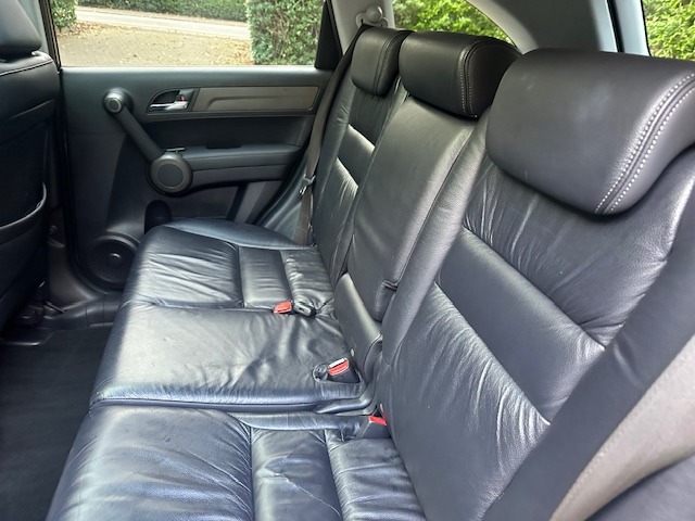 Used Honda CR-V 2011 for sale - 76614810: Photo 11