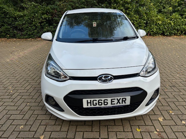 Used Hyundai i10 2016 for sale - 76383393: Photo 2