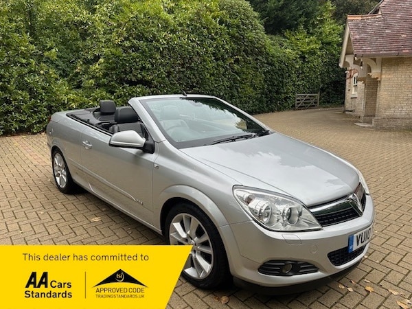 Used Vauxhall Astra 2010 for sale - 76243381: Photo 1