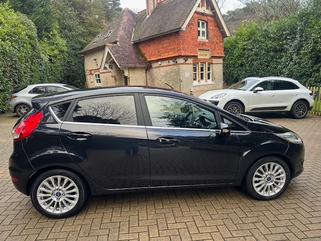 Used Ford Fiesta 2014 for sale - 77170597: Photo 5