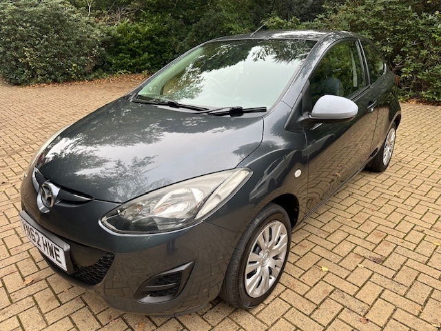 Used Mazda Mazda2 2012 for sale - 76344151: Photo 3
