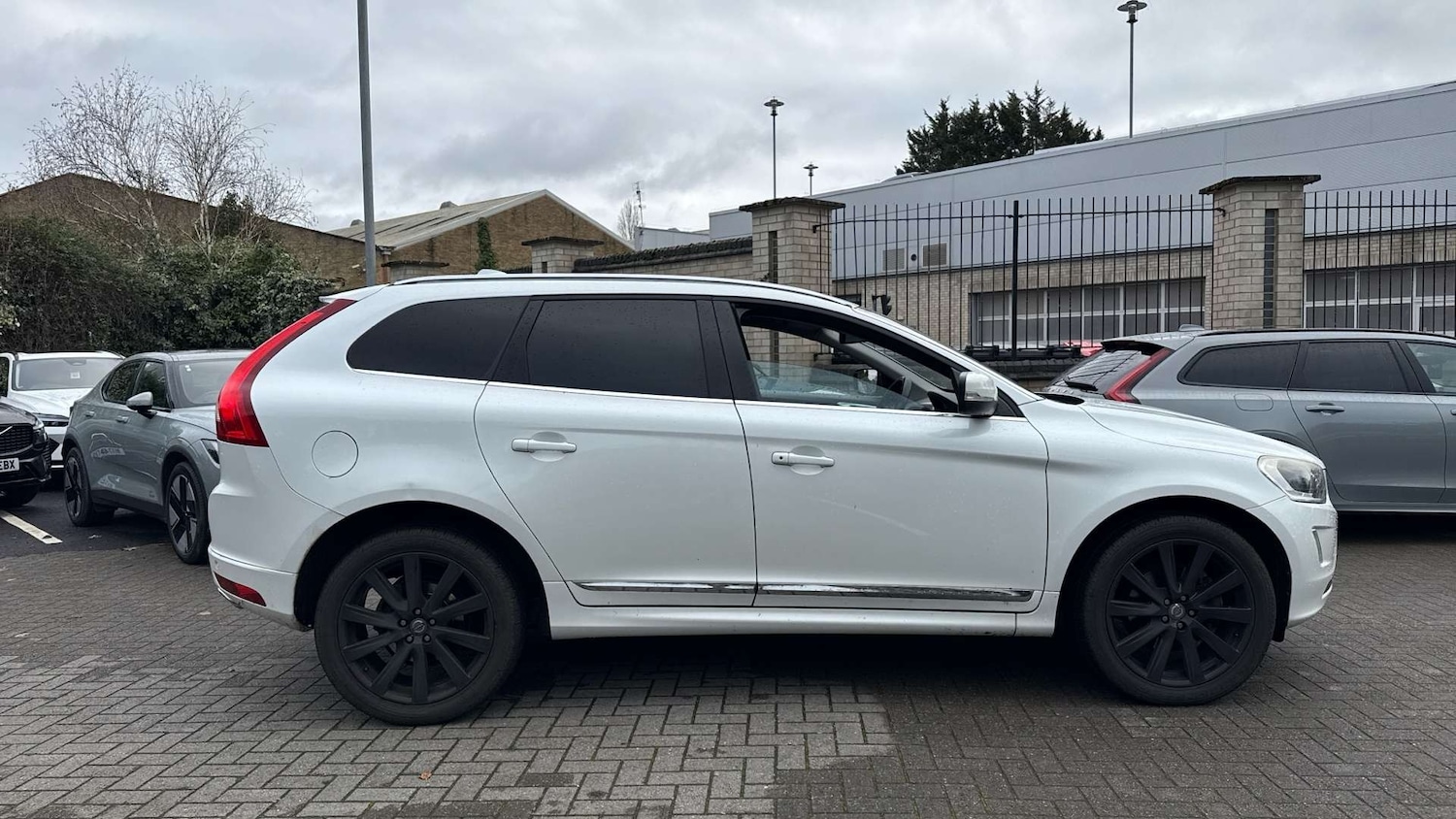 Used Volvo XC60 2013 for sale - 76684430: Photo 5