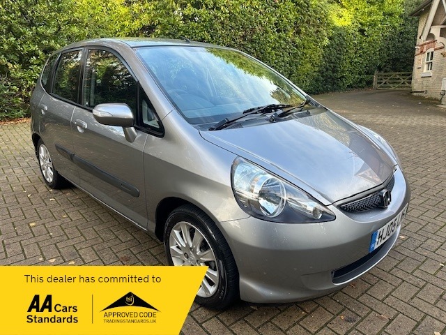 Used Honda Jazz 2005 for sale - 76566472: Photo 1