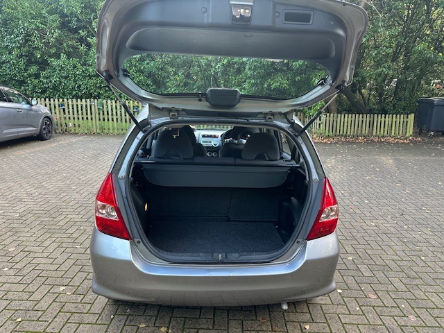 Used Honda Jazz 2005 for sale - 76566472: Photo 12