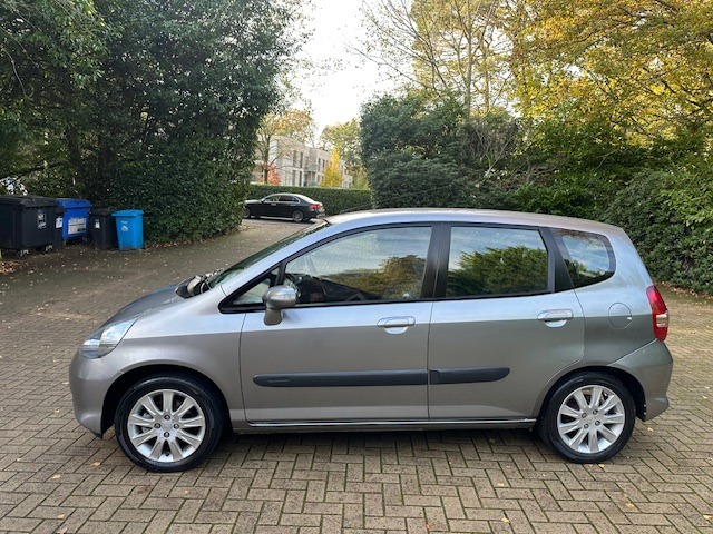 Used Honda Jazz 2005 for sale - 76566472: Photo 4