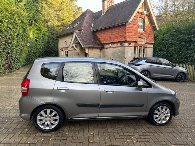 Used Honda Jazz 2005 for sale - 76566472: Photo 5
